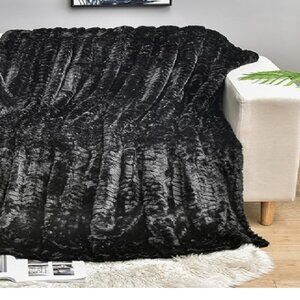 Faux Fur Throw Blanket Black 56x60" Super Soft Cozy Thick Blanket 3550
